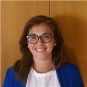 Docente di Storia, Filosofia e Scienze Umane impartisce lezioni